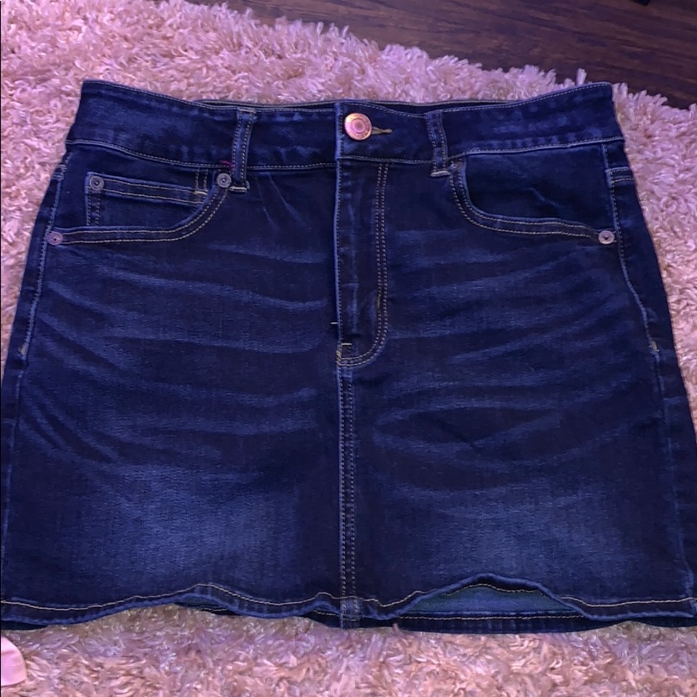 American eagle mini skirt 🦅